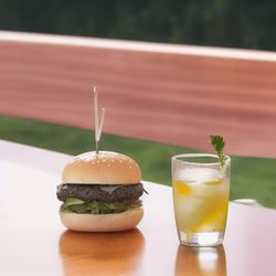 Cocktails and Food Pairing: Elevate Your Culinary Experience!